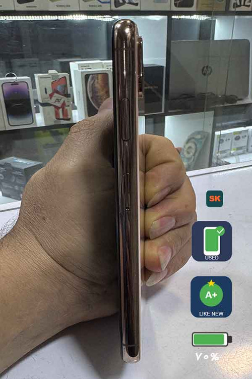 آیفون XS MAX کارکرده 256 گیگ گلد دو سیم کارت با باتری 70 درصد